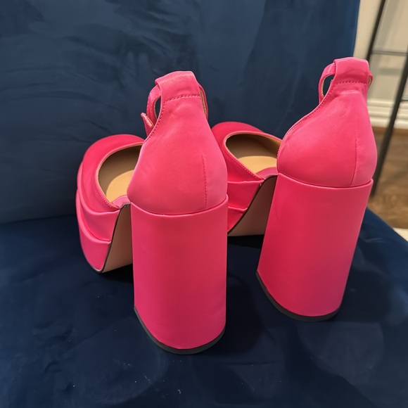 Steve Madden Charlize Platform Mary Jane in Pink - Picture 11 of 11